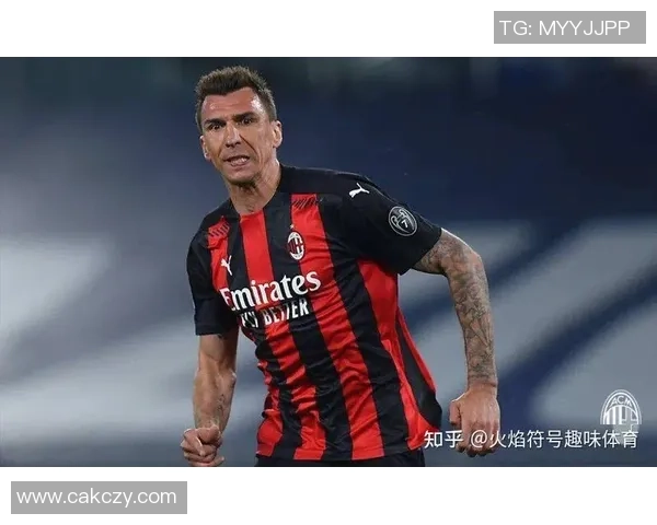 4号与5号位足球球星的风格差异与比赛贡献解析 4号与5号位足球球星的风格差异与比赛贡献解析