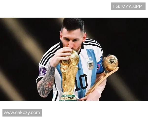 全球足坛十大传奇球星盘点他们的成就与影响力 全球足坛十大传奇球星盘点他们的成就与影响力